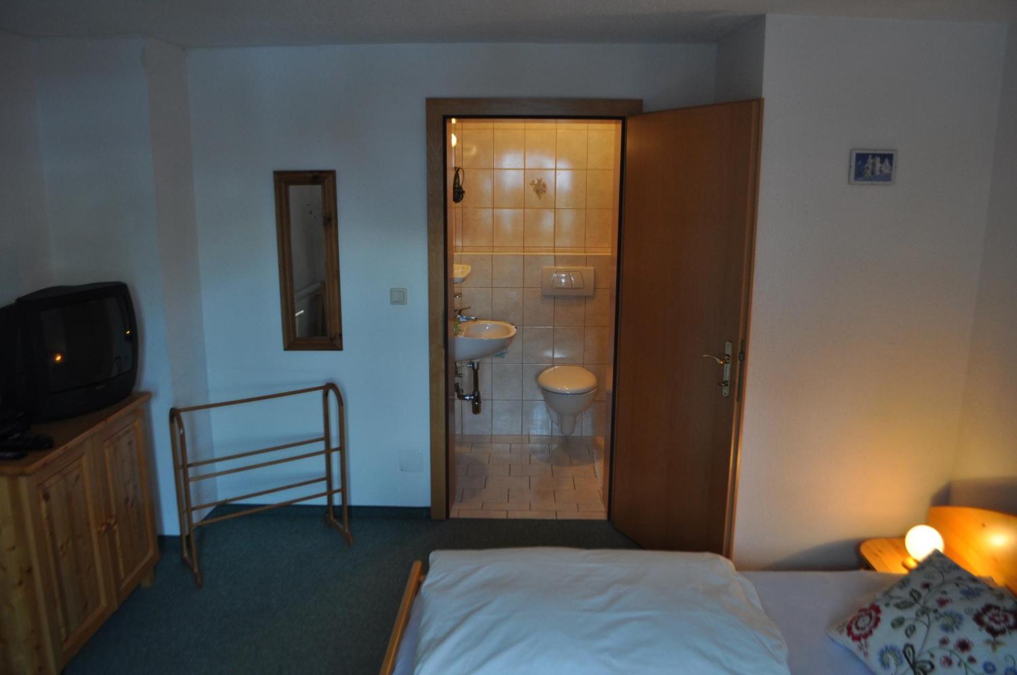 Ski Lodge Jaktman Бад Гащайн Стая снимка